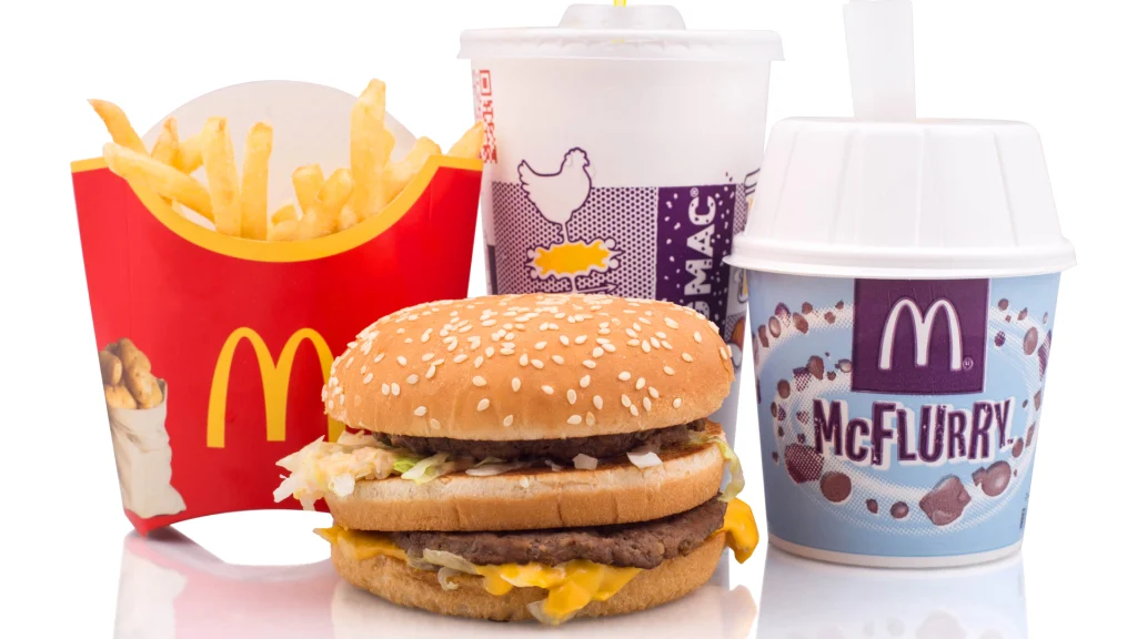 What Time Does McDonalds Lunch Start? Get Info Here!