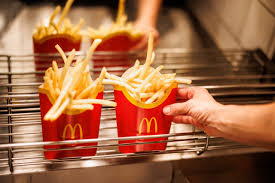 How Much Is a Large Fry at McDonalds? A State-by-State Comparison!